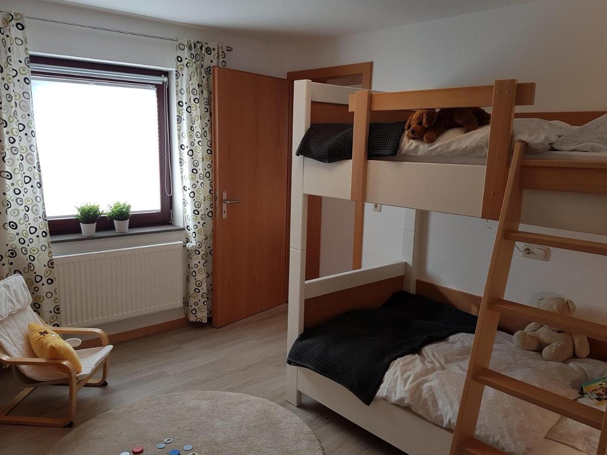 Ferienwohnung An Der Kleinen Schreinerei Hallschlag エクステリア 写真
